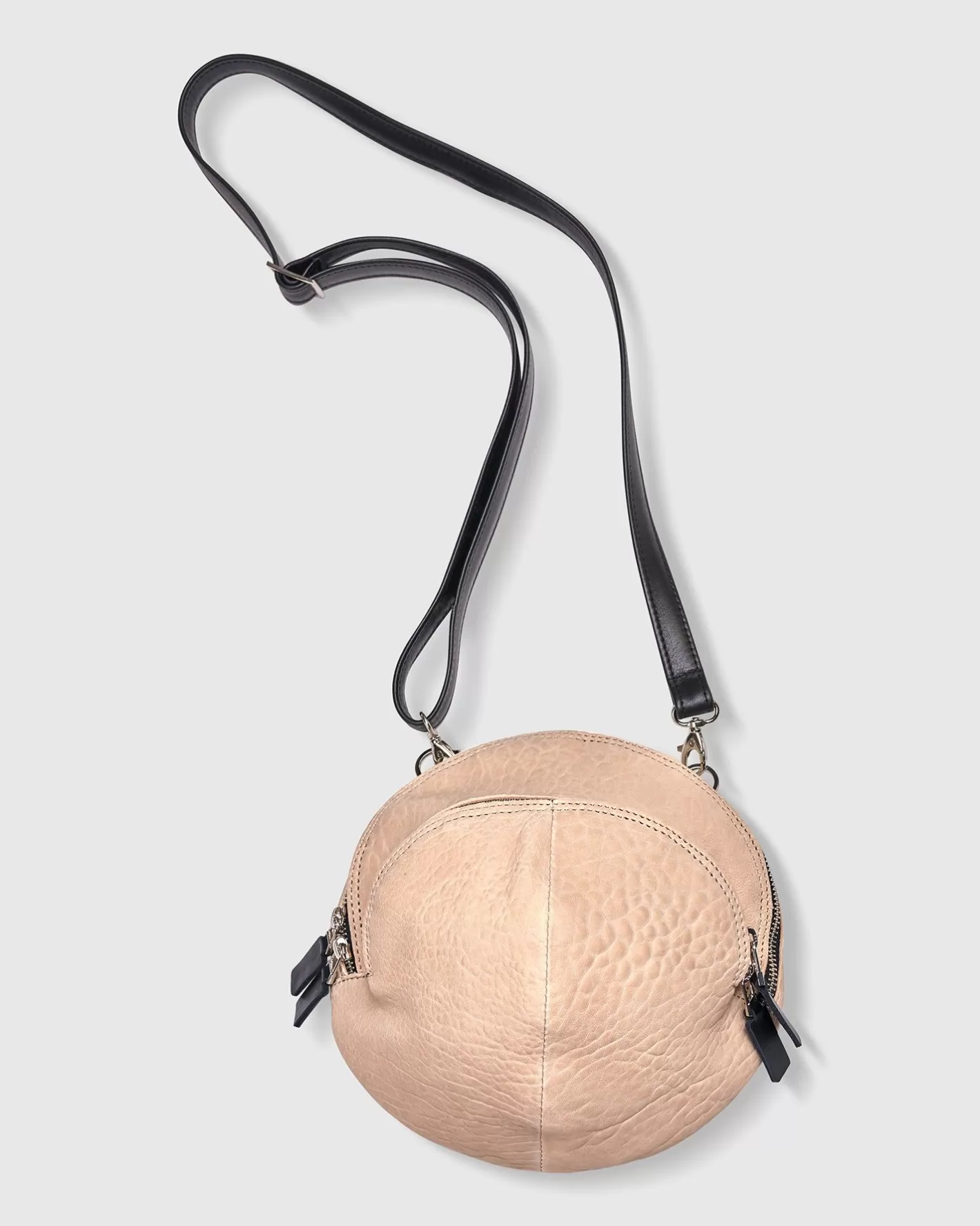 Circle Canteen Bag, Nude | Alembika New