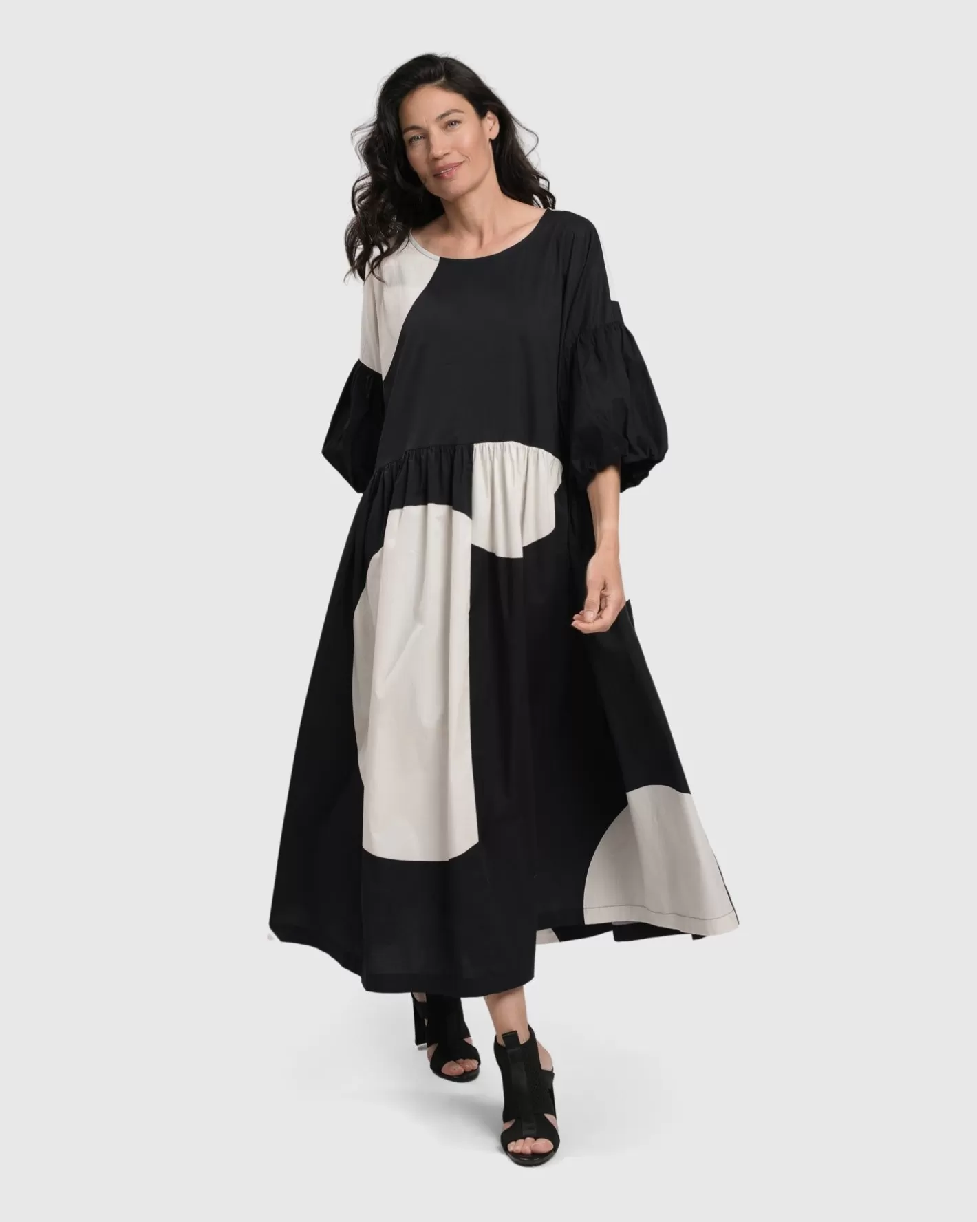 Donna Effortless Dress, Mono | Alembika New