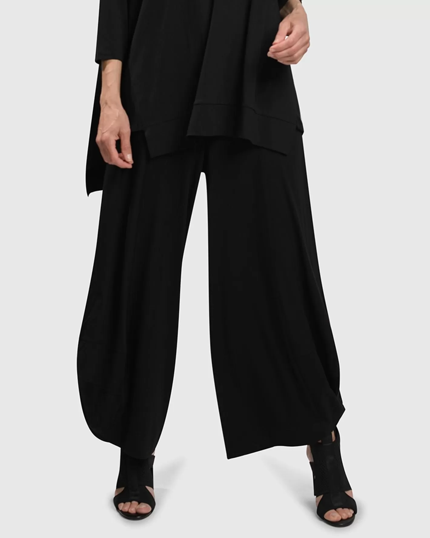 Essential Punto Pants, Black | Alembika Cheap