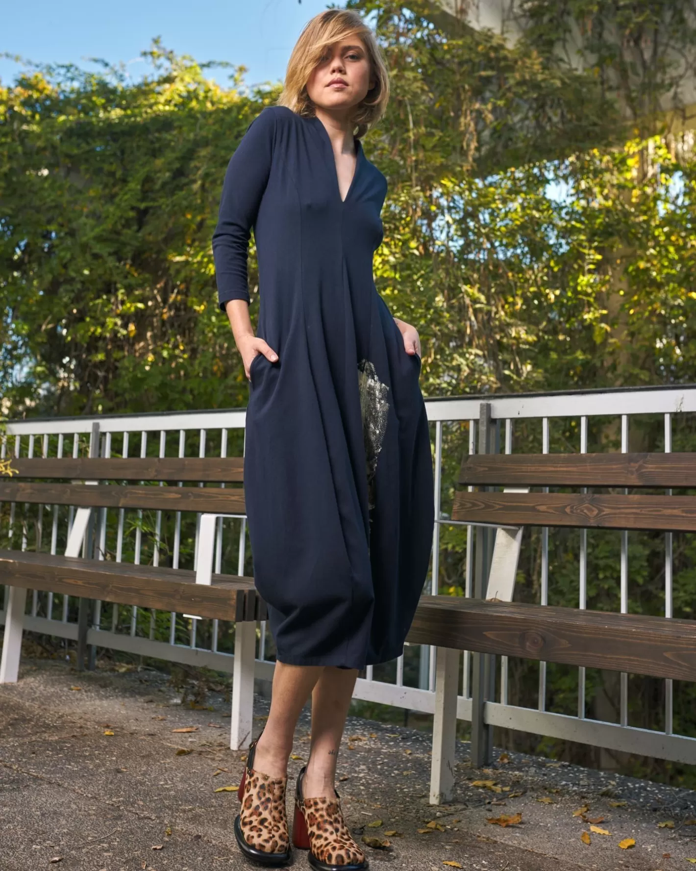 Laurel Cocoon Dress, Navy | Alembika Sale