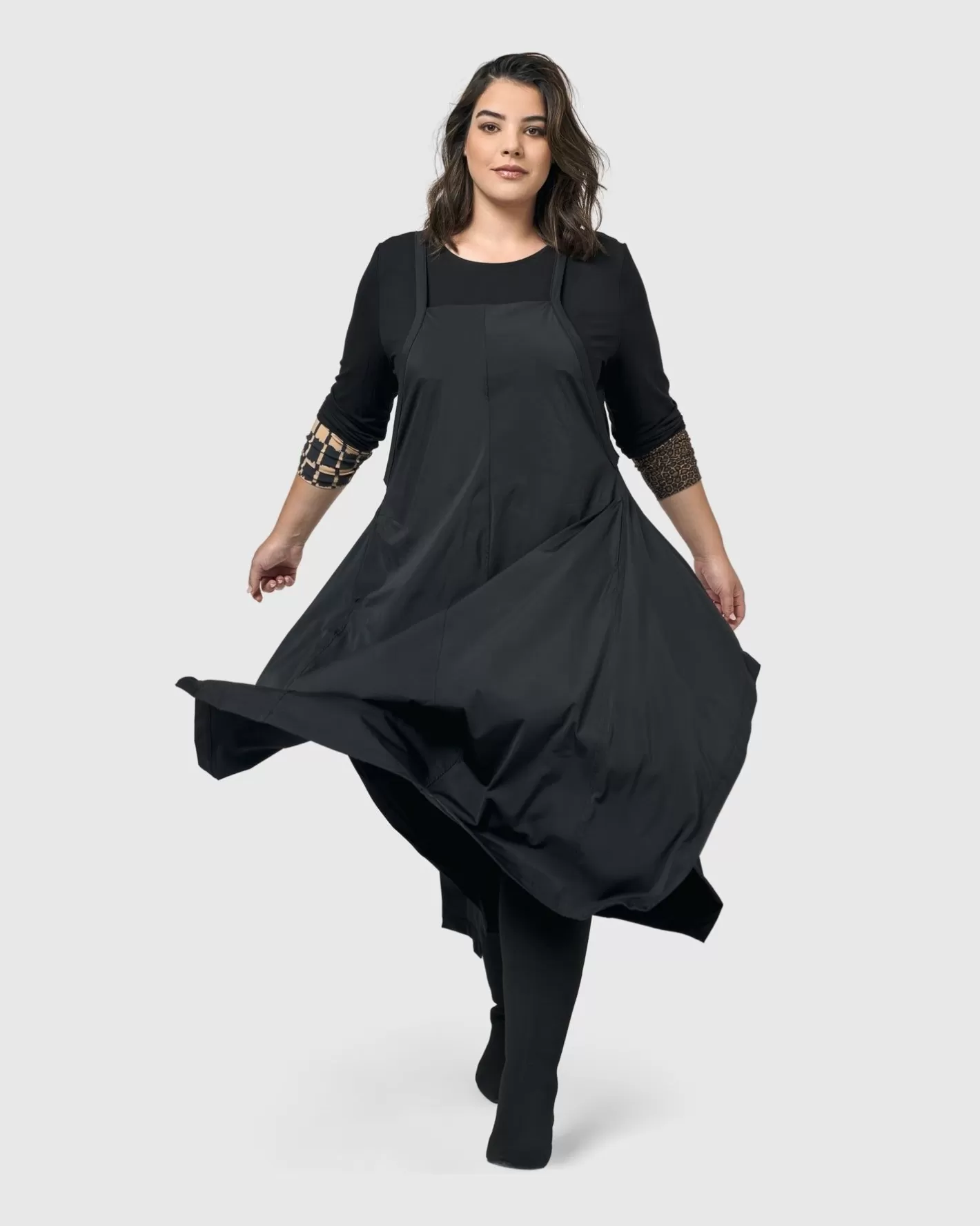 Shelley Apron Dress, Black | Alembika Best Sale